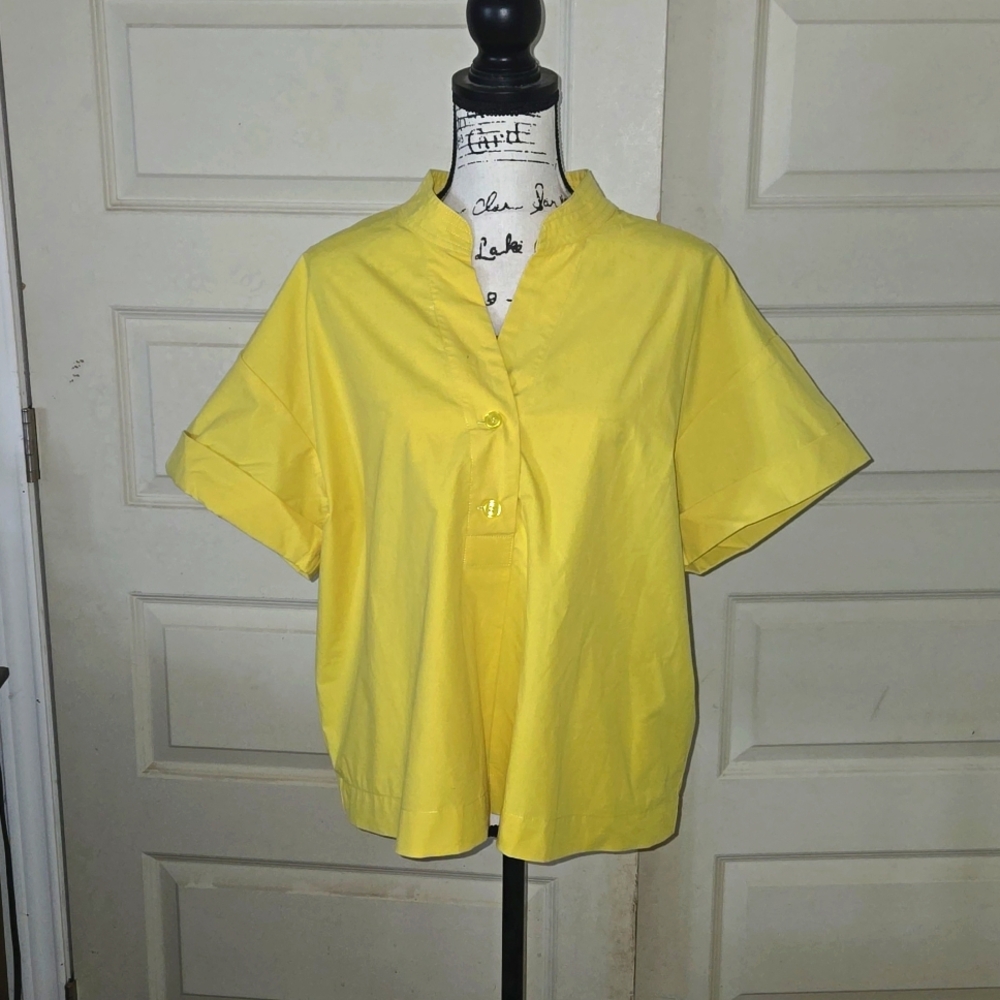 BANANA Republic blouse citron color